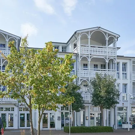 Apartment Lichtdurchflutete Mit Balkon In Suedostlage In