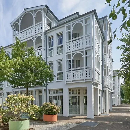 Apartment Lichtdurchflutete Mit Balkon In Suedostlage In